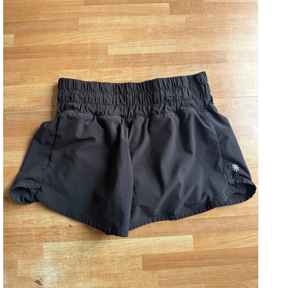 Athleta Girl Run Free 2.5" Shorts, size 8-10, black
